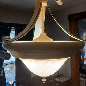 Chandelier,hanging.light fixture